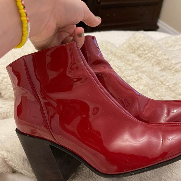 Acne Studios - Beth Patent Leather Bootie (red) - Picture 2 of 4